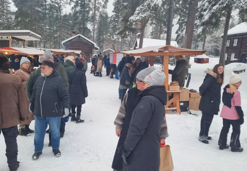 Julmarknad i Borgsjö hembygdsgård