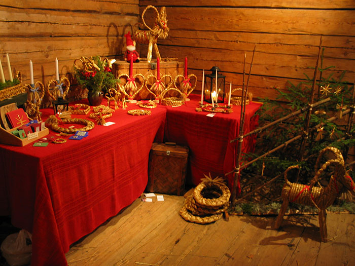Julmarknad på Klockargårdens Hantverksgård